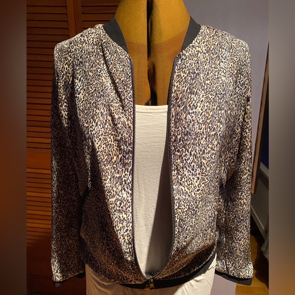 La Fée Maraboutée lined leopard print zippered jacket. - Picture 3 of 8